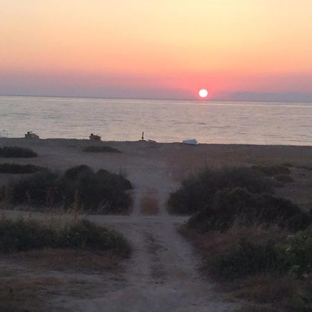 Ikidiki Beach Villa Ierissós Esterno foto
